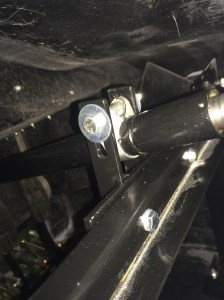 Loosely connect the column to the mounting bracket.